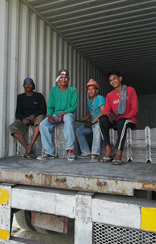 The customer receives the goods and unloads them at the site